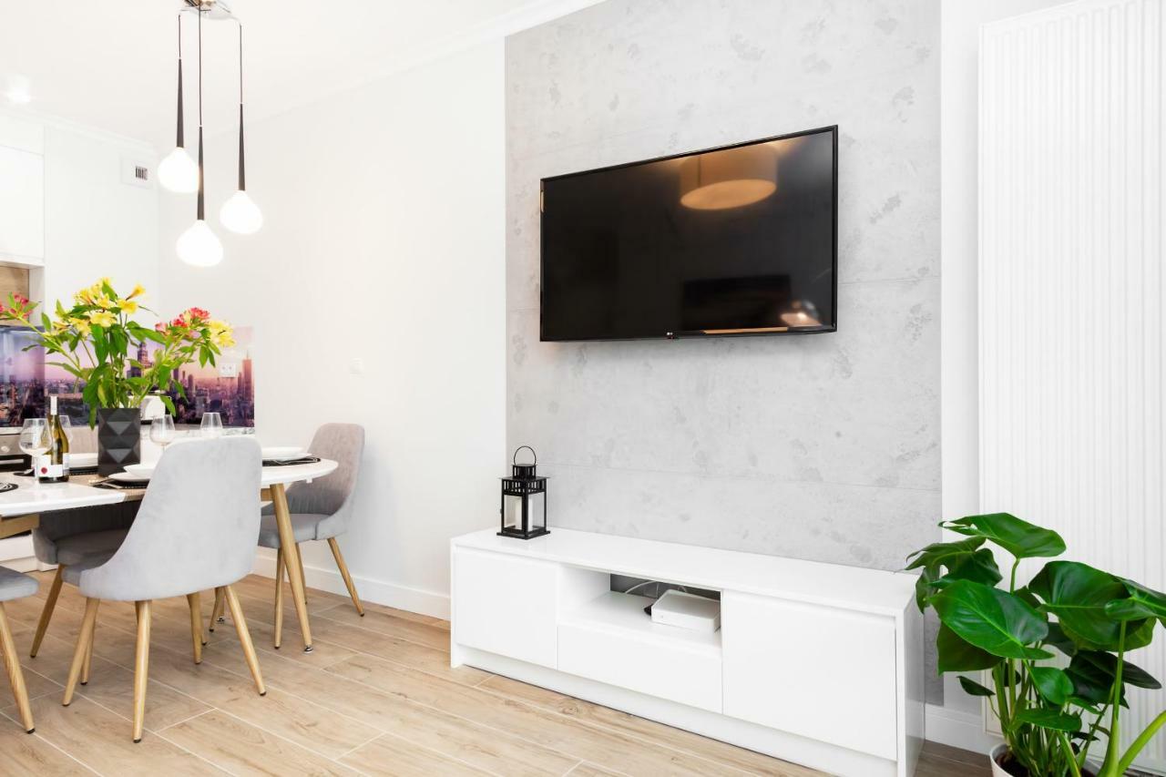 Apartments Warsaw Dzielna By Noclegi Renters Екстериор снимка