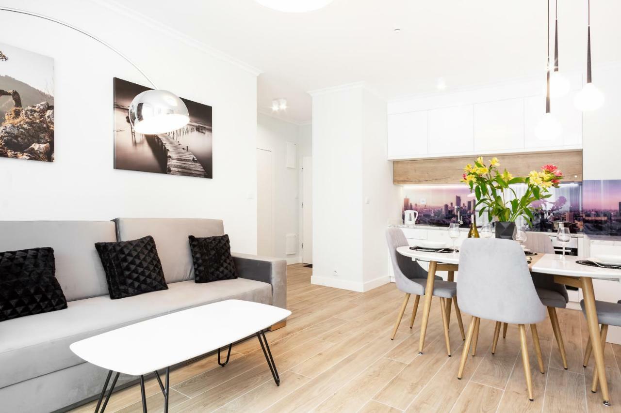 Apartments Warsaw Dzielna By Noclegi Renters Екстериор снимка