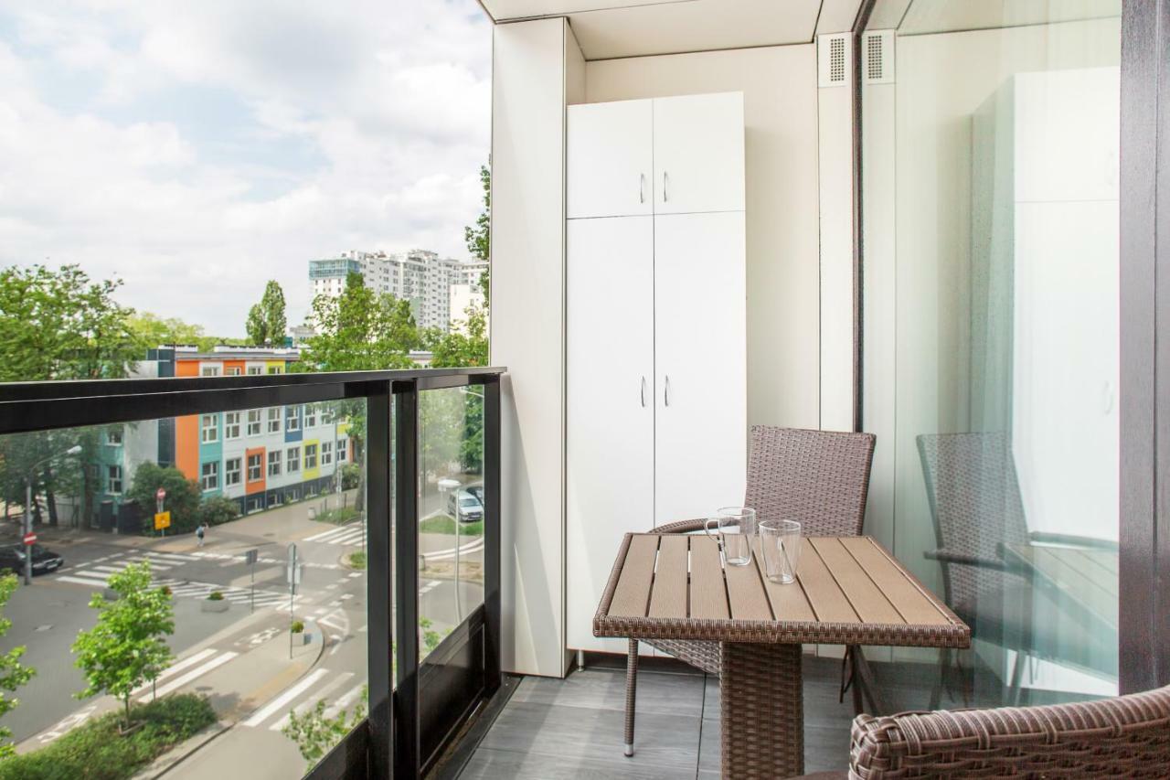Apartments Warsaw Dzielna By Noclegi Renters Екстериор снимка