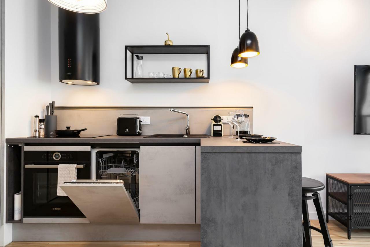Apartments Warsaw Dzielna By Noclegi Renters Екстериор снимка