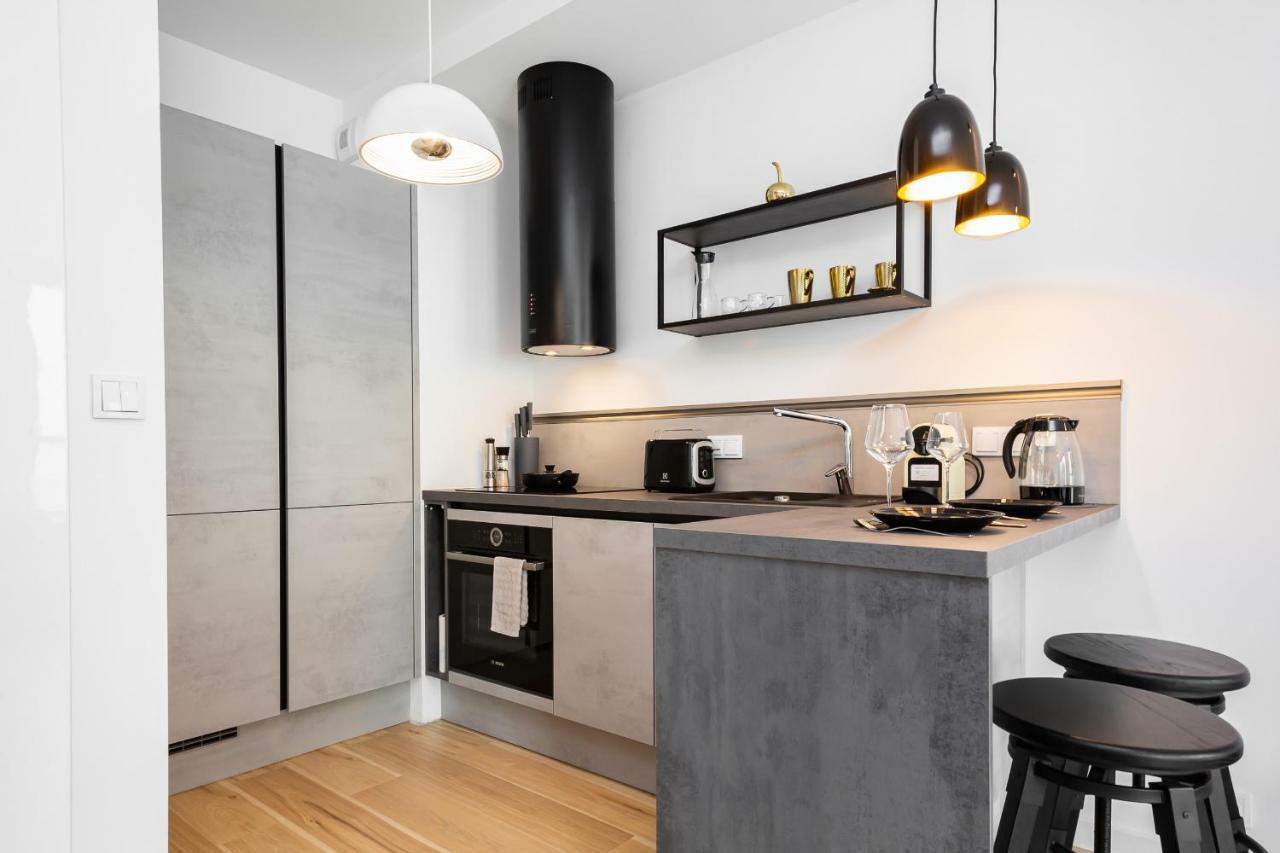 Apartments Warsaw Dzielna By Noclegi Renters Екстериор снимка